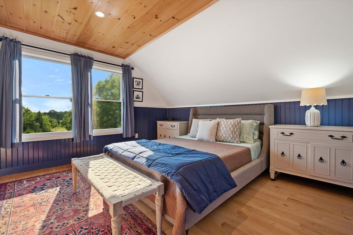 42-Bedroom 2