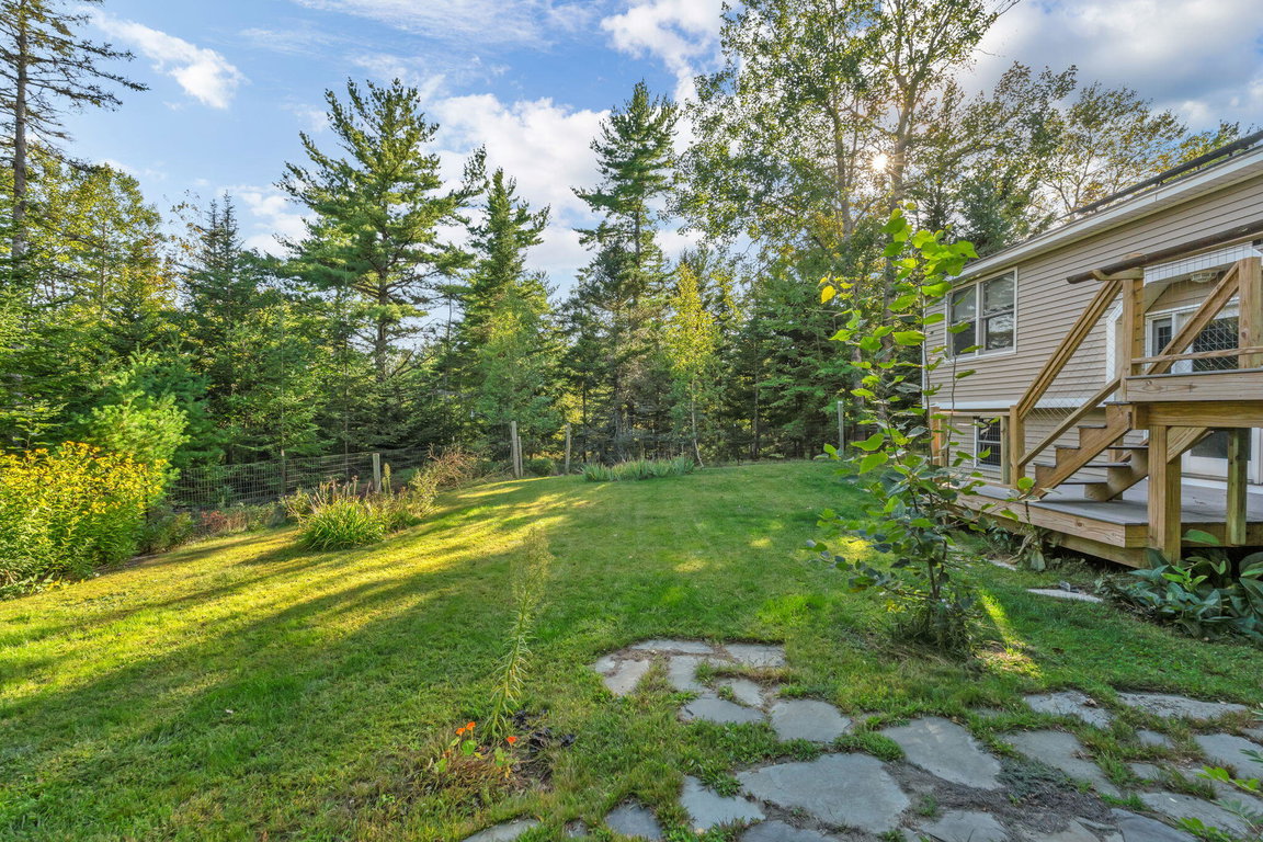 53-web-or-mls-736-eagle-lake-rd
