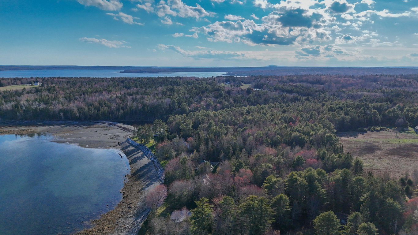 Salt Pond Rd. to Carter's Beach.