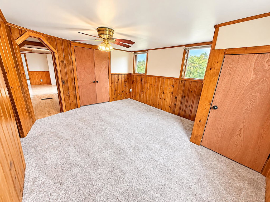 Upstairs Primary Bedroom