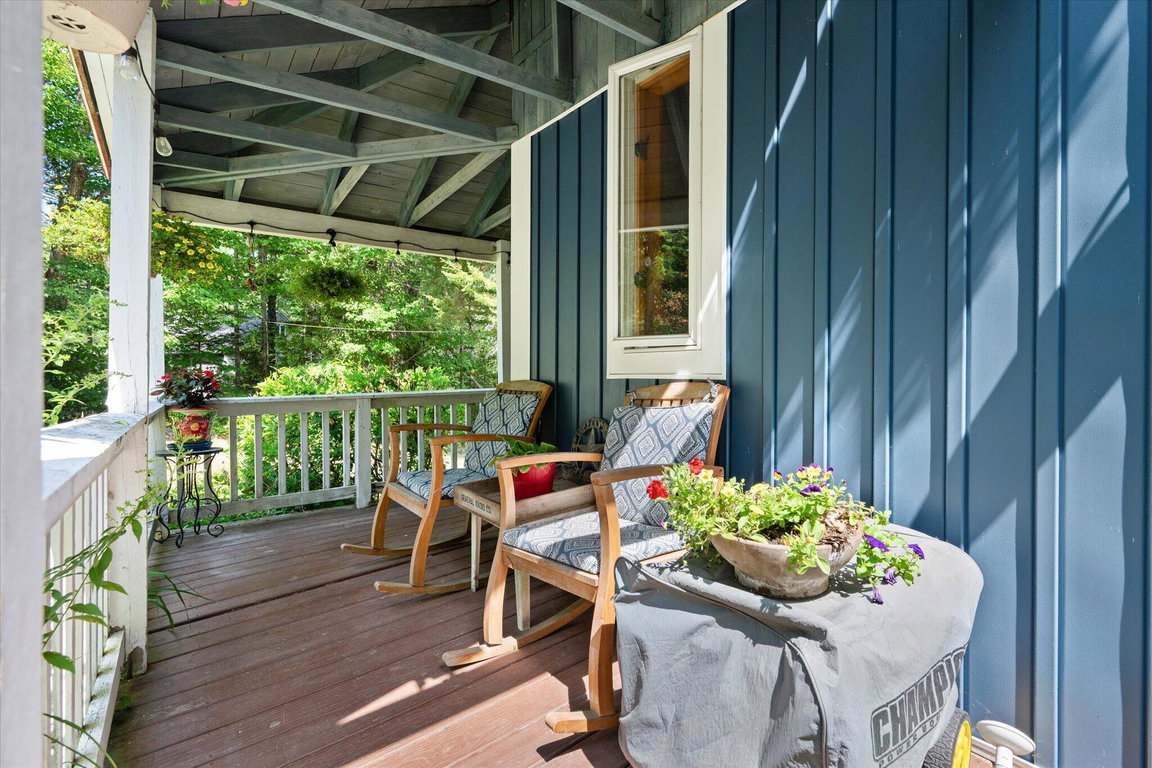 44-Front Porch