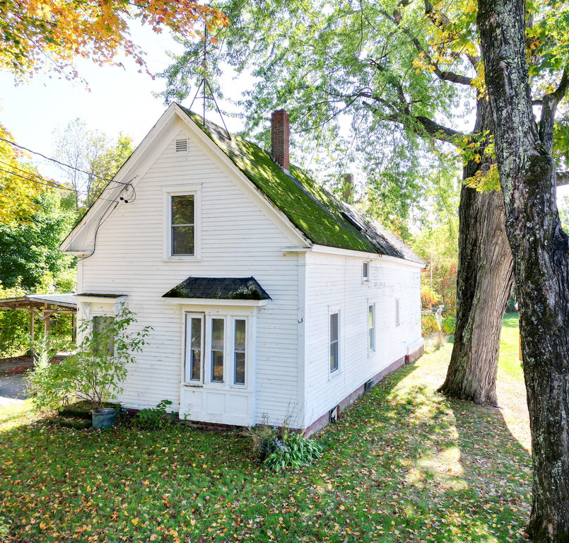 67 Pleasant Street Solon