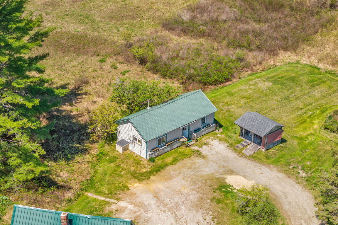53-web-or-mls-137-w-franklin-rd