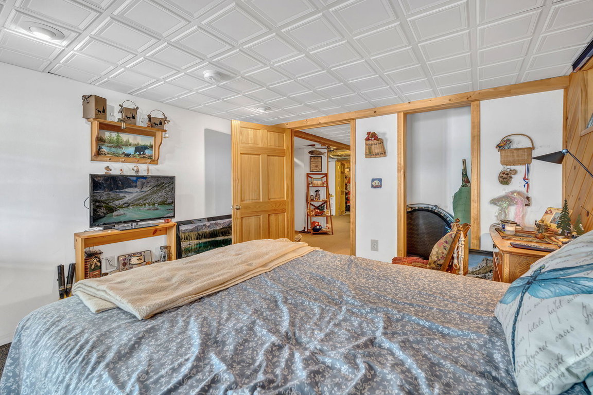 56-web-or-mls-293-scotts-neck-rd