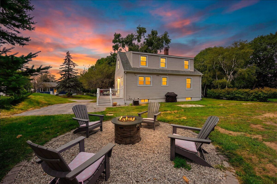 19 Grover Road Cape Elizabeth