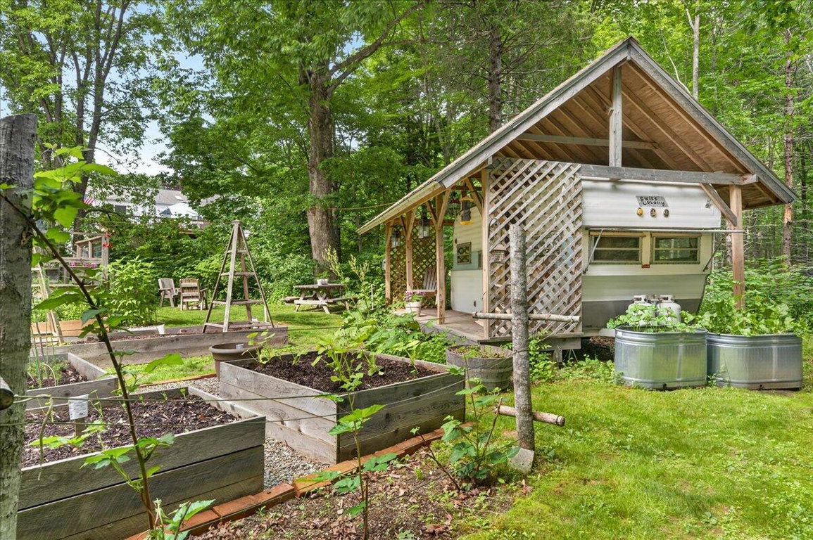 57 Ellsworth Rd. Blue Hill