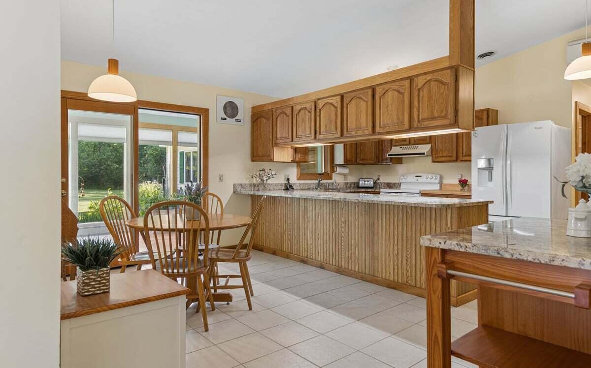 17 Anderson Road-6