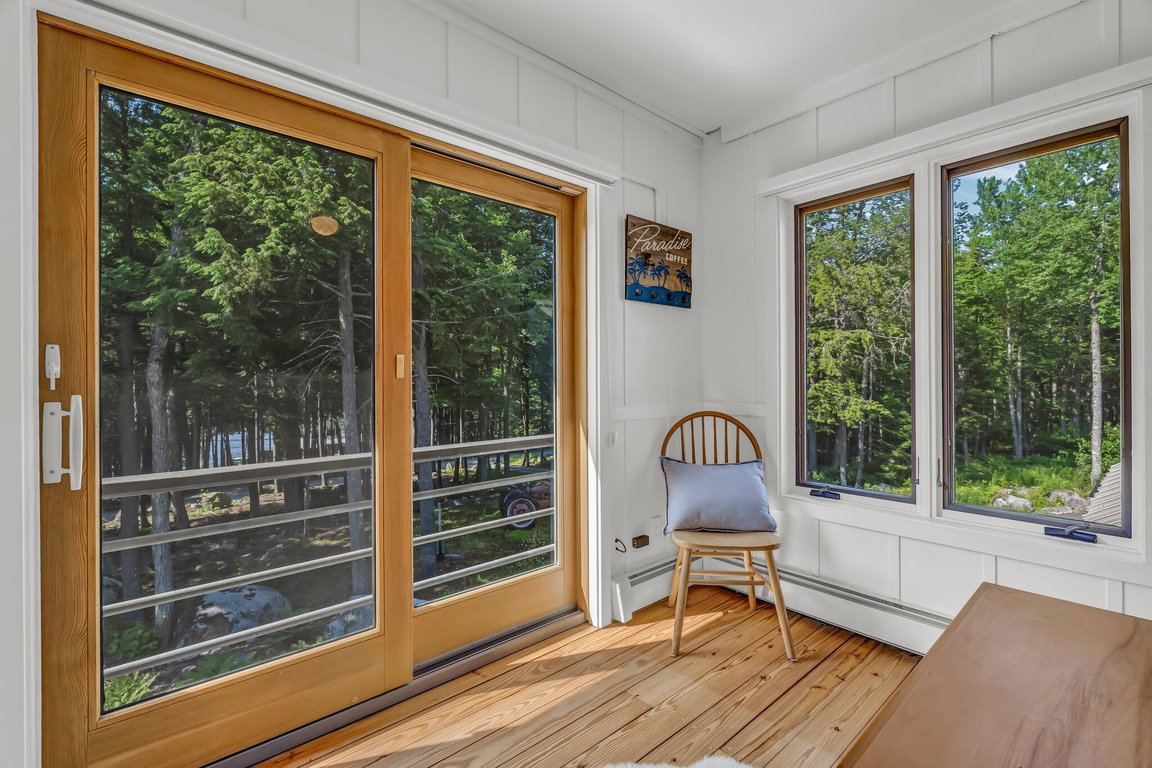 87-web-or-mls-195-branchview-dr