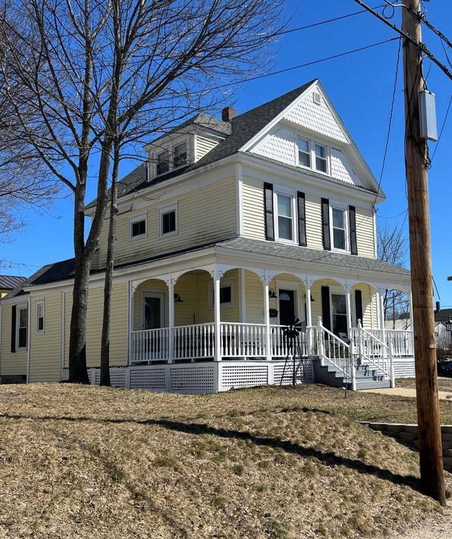 312 Pine Street Rumford