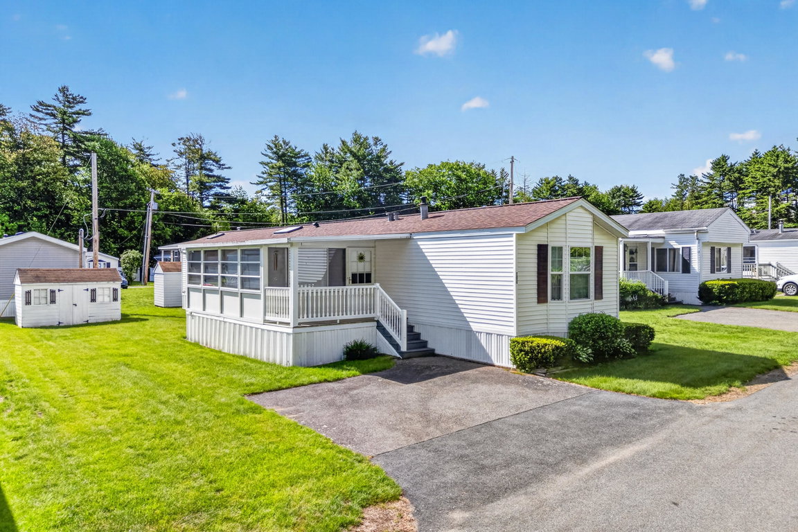 100 Anna Robert Circle Wells