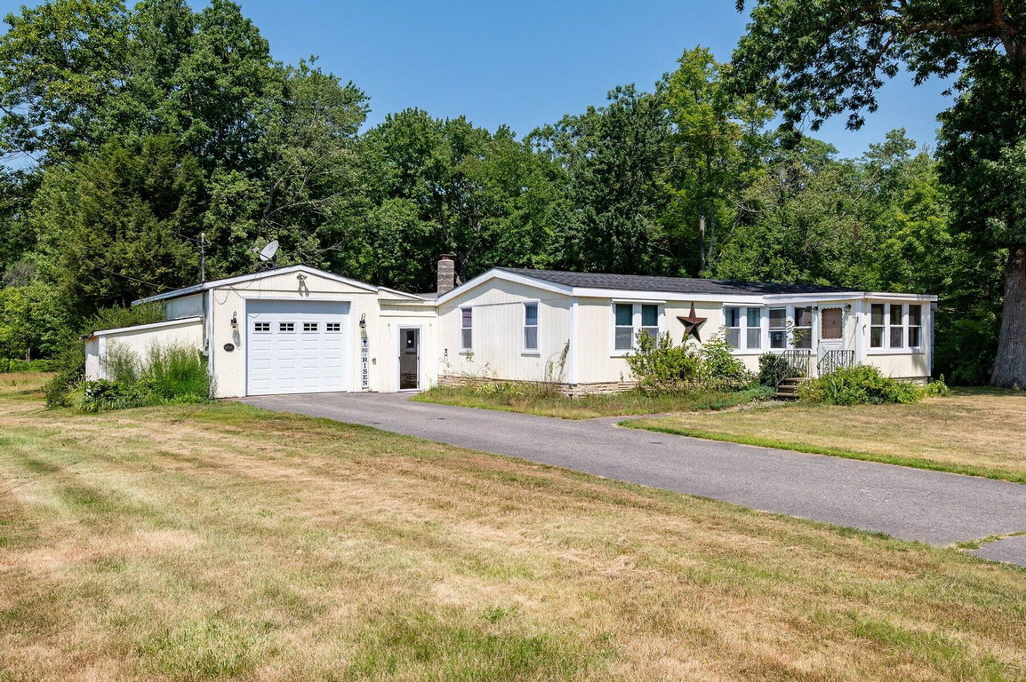 109 Bigelow Road Lebanon