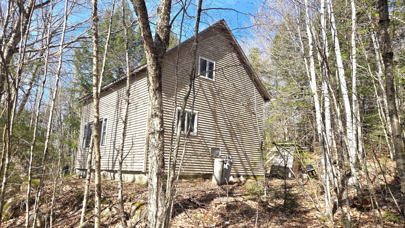 357 Old Tower Road Lakeville