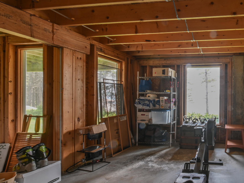 Full Basement