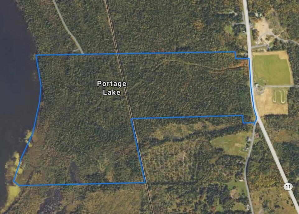 26/28/33/4 Aroostook Road Portage Lake