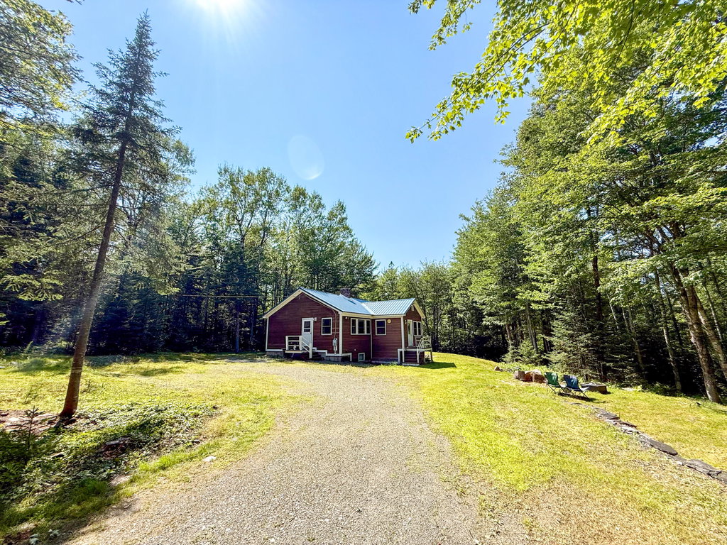 52 Oak Ridge Road Shirley