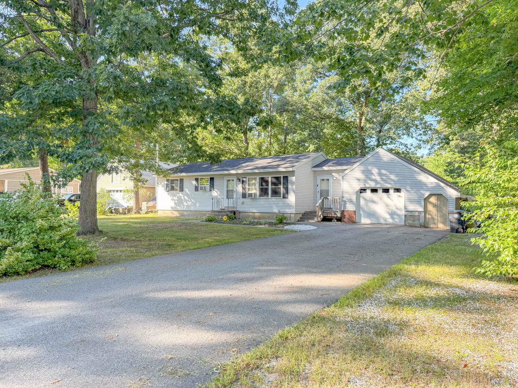 12 Birchwood Avenue Windham