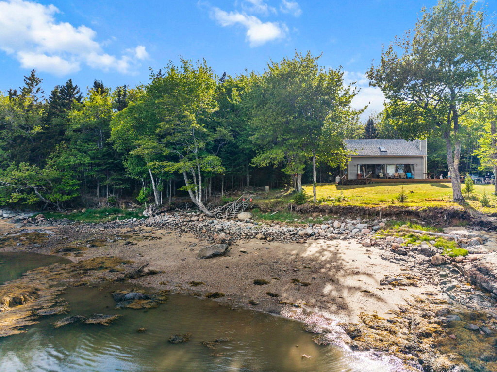 12-web-or-mls-566 Rays Point Rd, Milbrid
