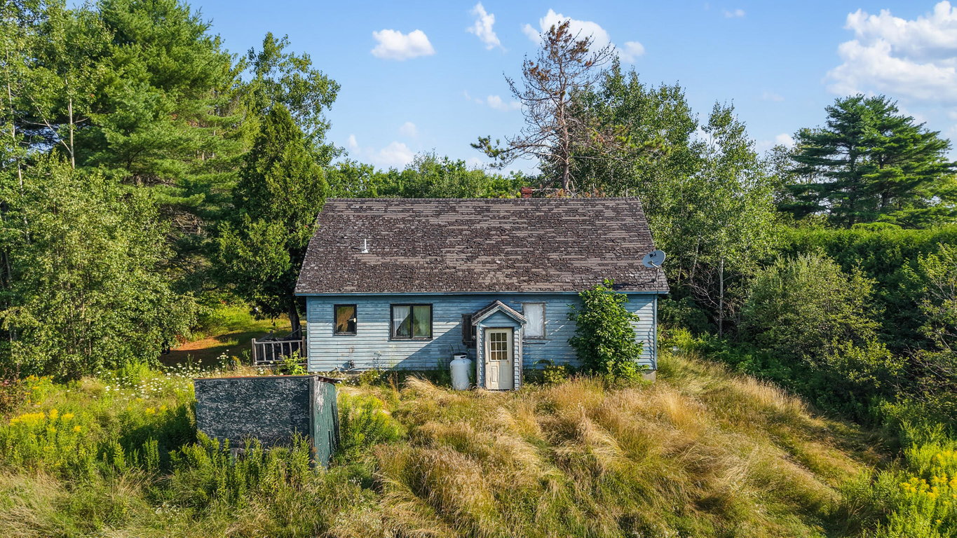 40 Red Bridge Road, Ellsworth