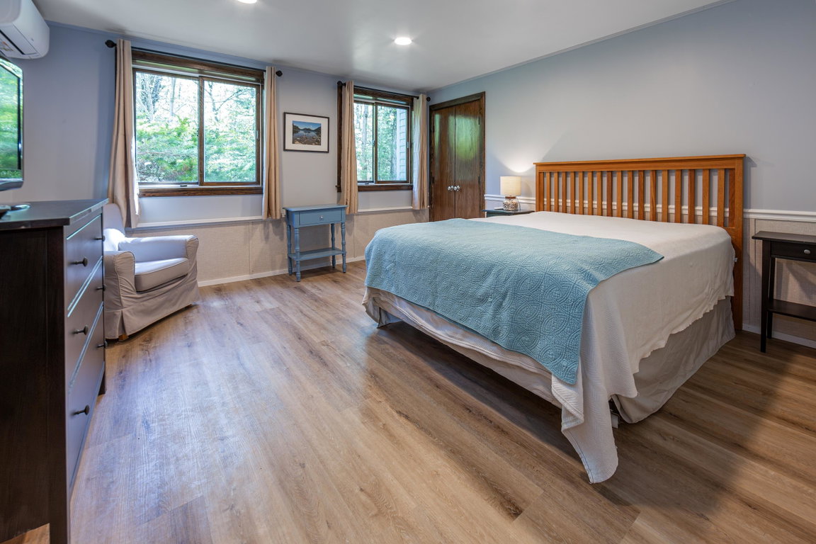 108-Otter-Creek-Interior-1