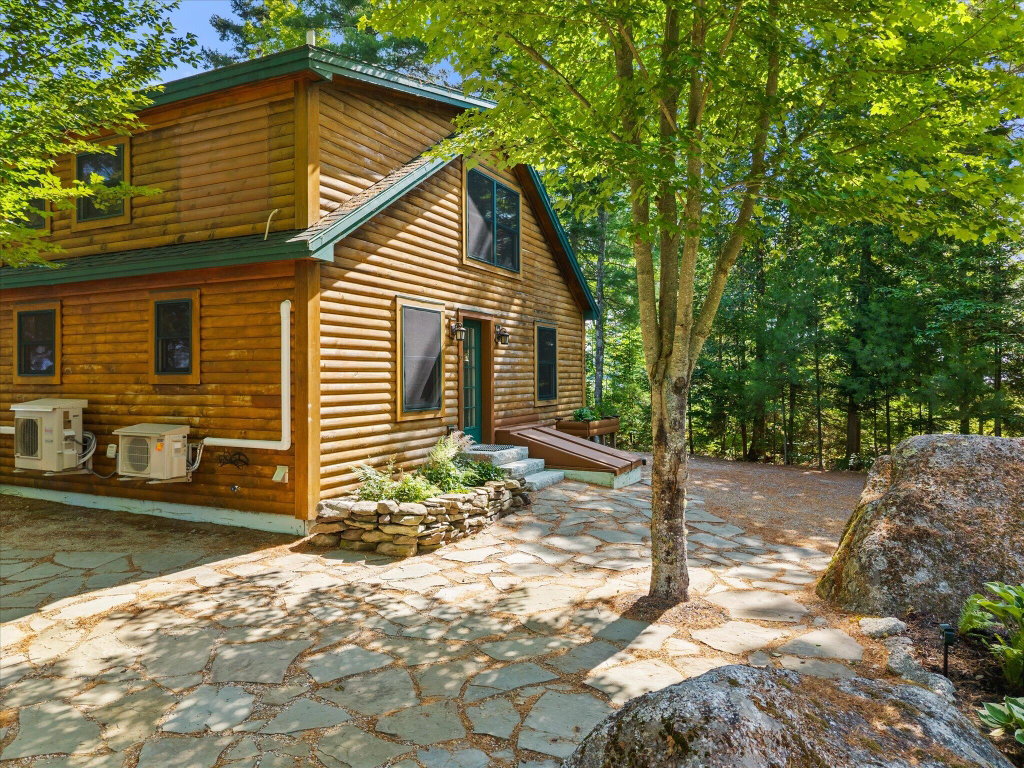 53-242 Black Bear Way
