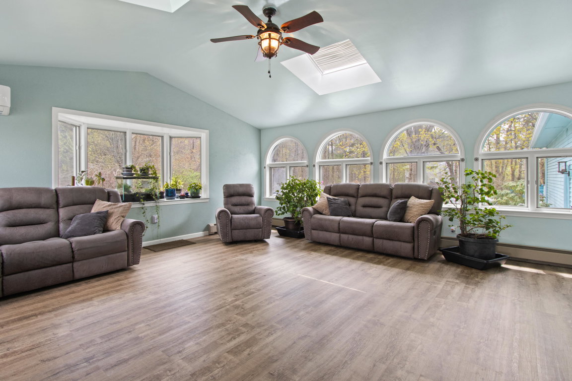 18 Martin Heights Raymond