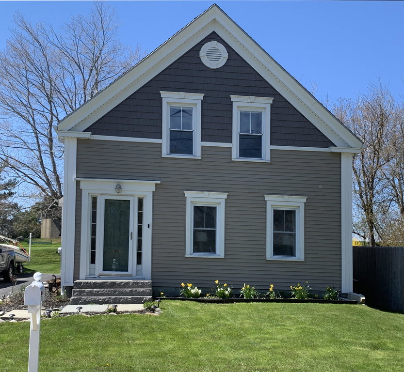 15 Wadsworth Street Thomaston