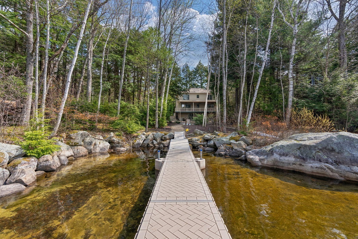 36 Whittemore Cove Road Raymond