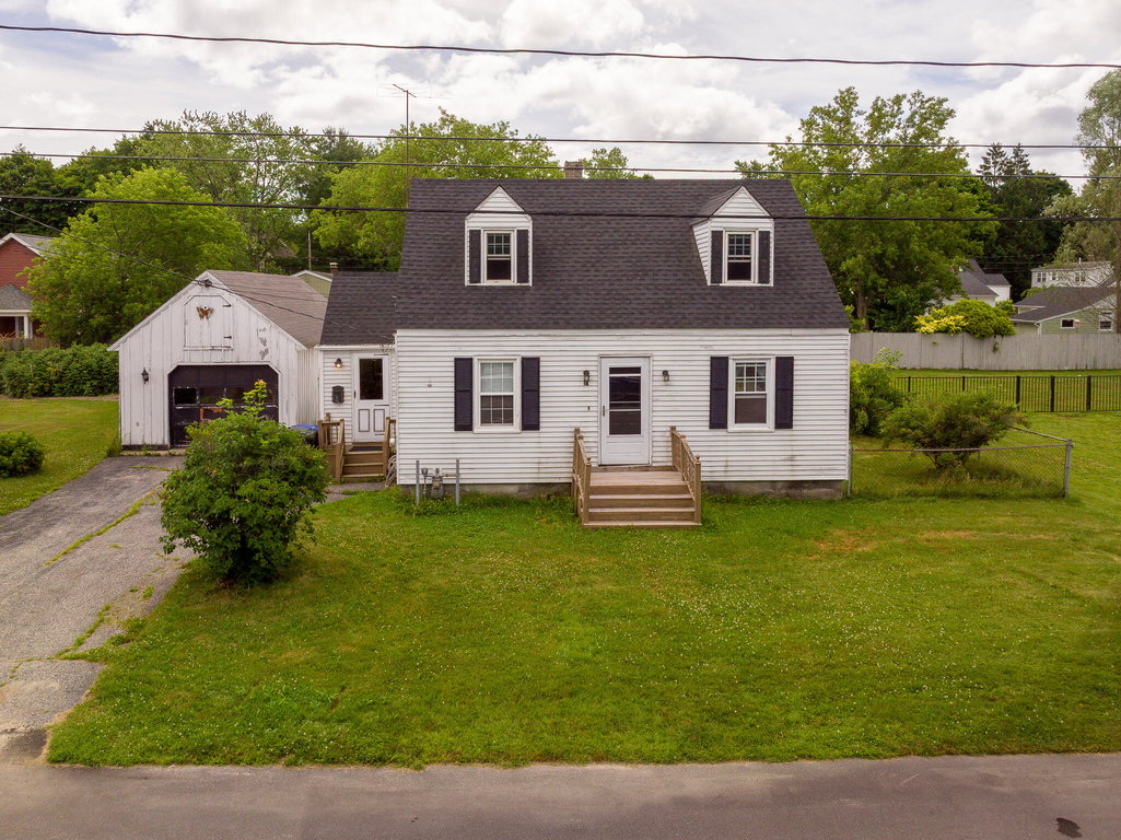 38 Bonnybriar Road South Portland