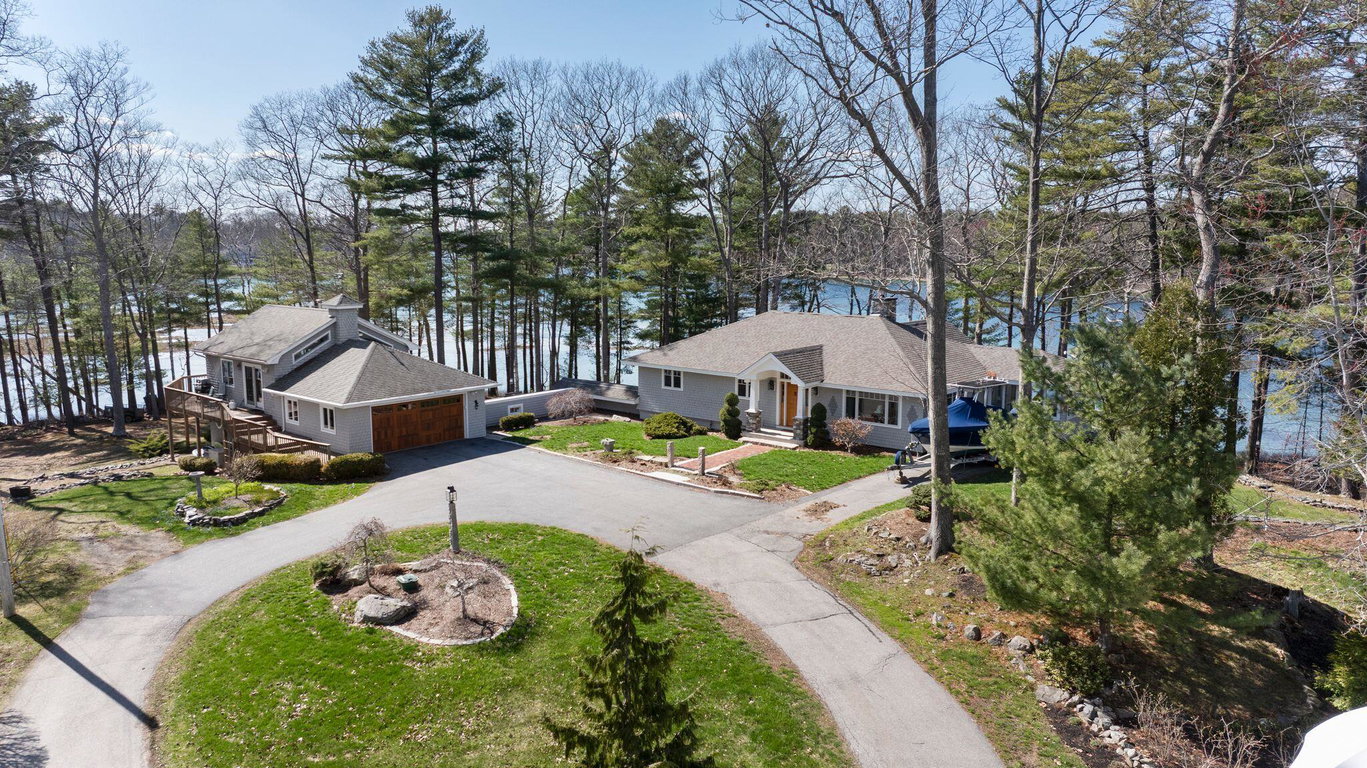 3 Pine Island York