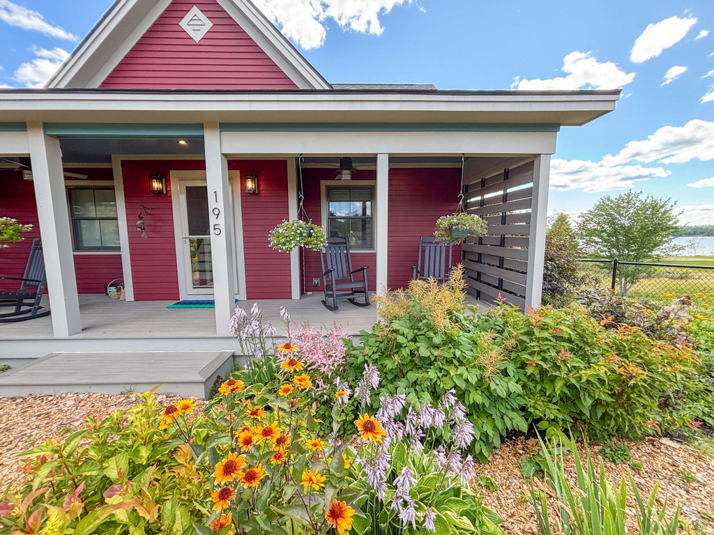 Covered porch & gardens (1)