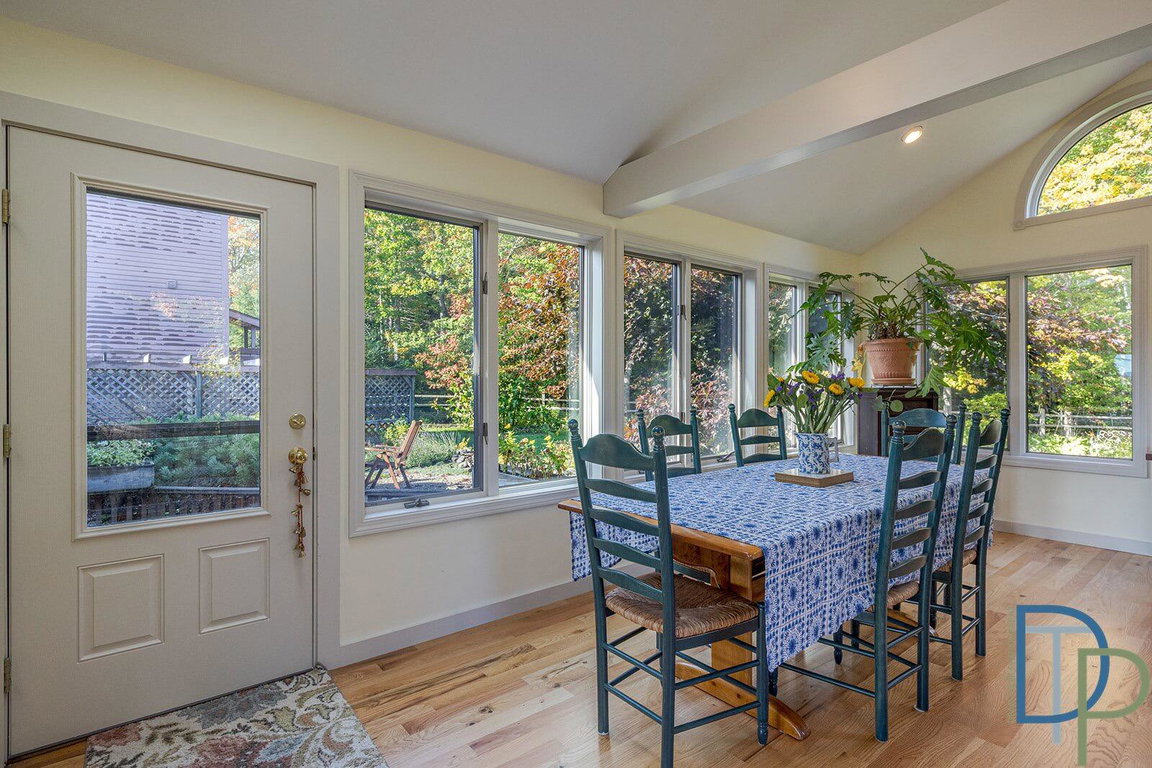 1035newburyneck - 17