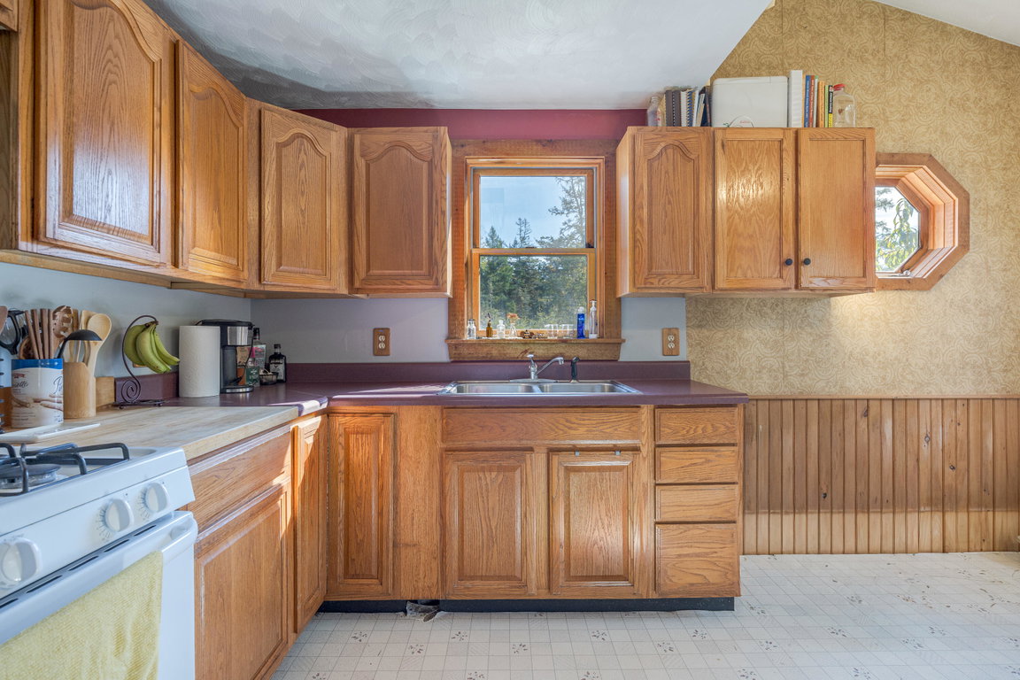 32-219 Eggomoggin Road-DTP