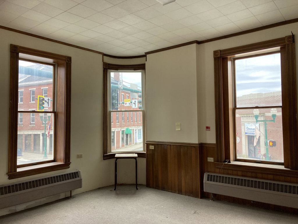 2nd floor office, curved corner.