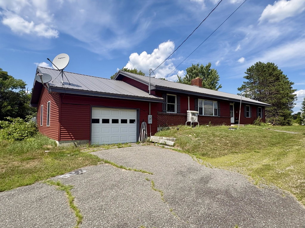 219 River Road Maxfield