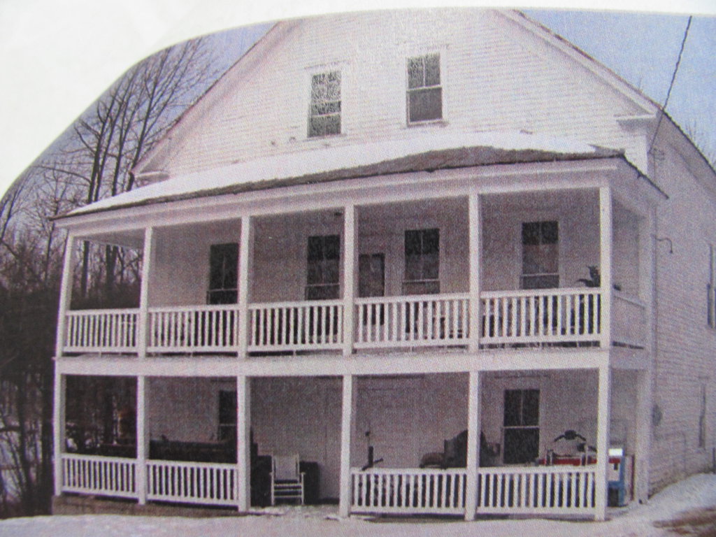 15 Front Street Sumner