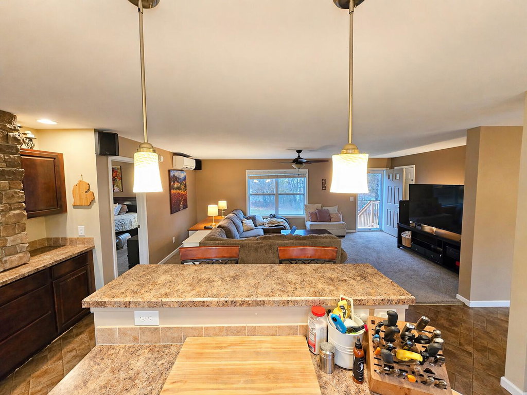 Kitchen/Living Room