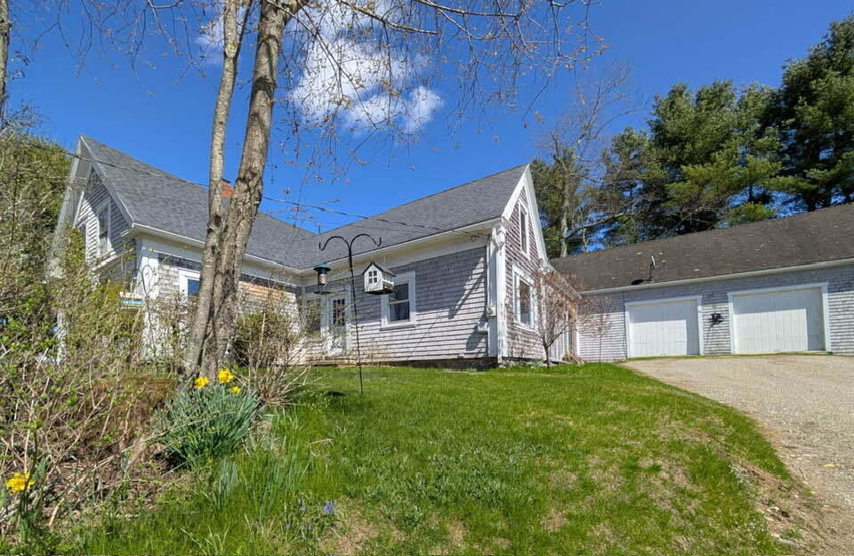 66 Village Street Jefferson