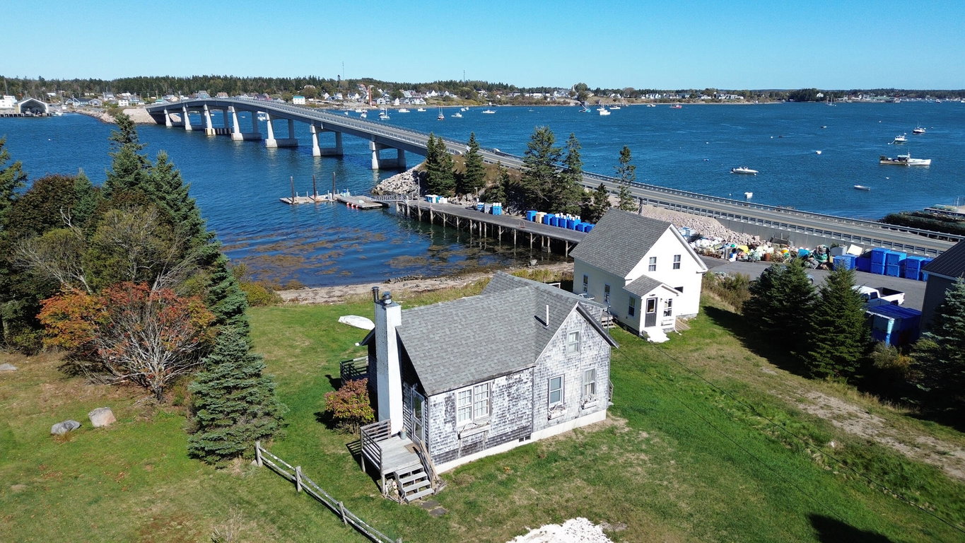 33 Barney Cove Road Beals