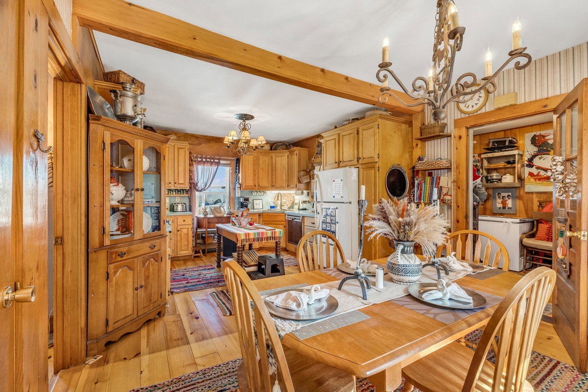 12-web-or-mls-281-atlantic-rd