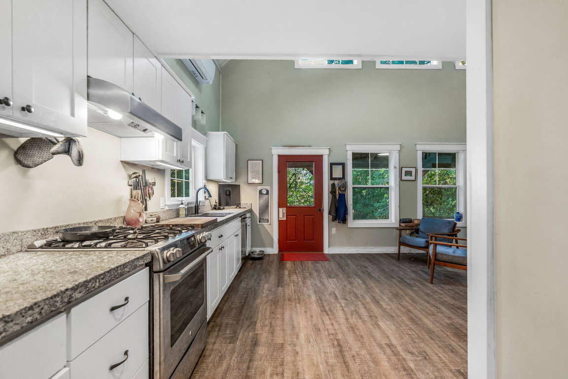 18-web-or-mls-633-morgan-bay-rd