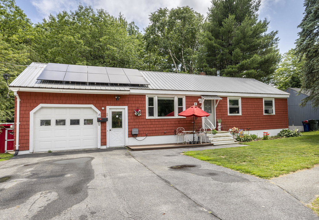 8 Kenneth Road South Portland