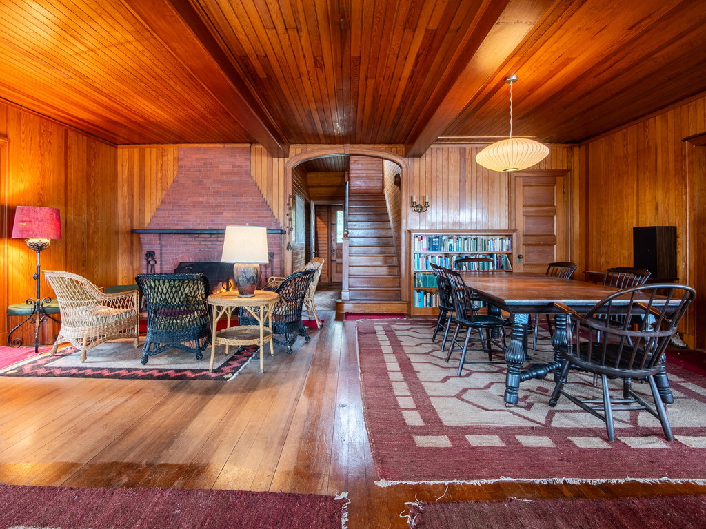 14-Great Rm with Fireplace Church House-