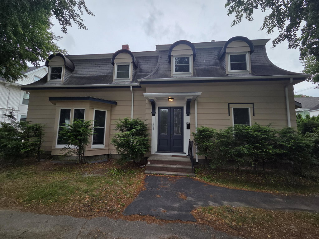 149 College Street Lewiston