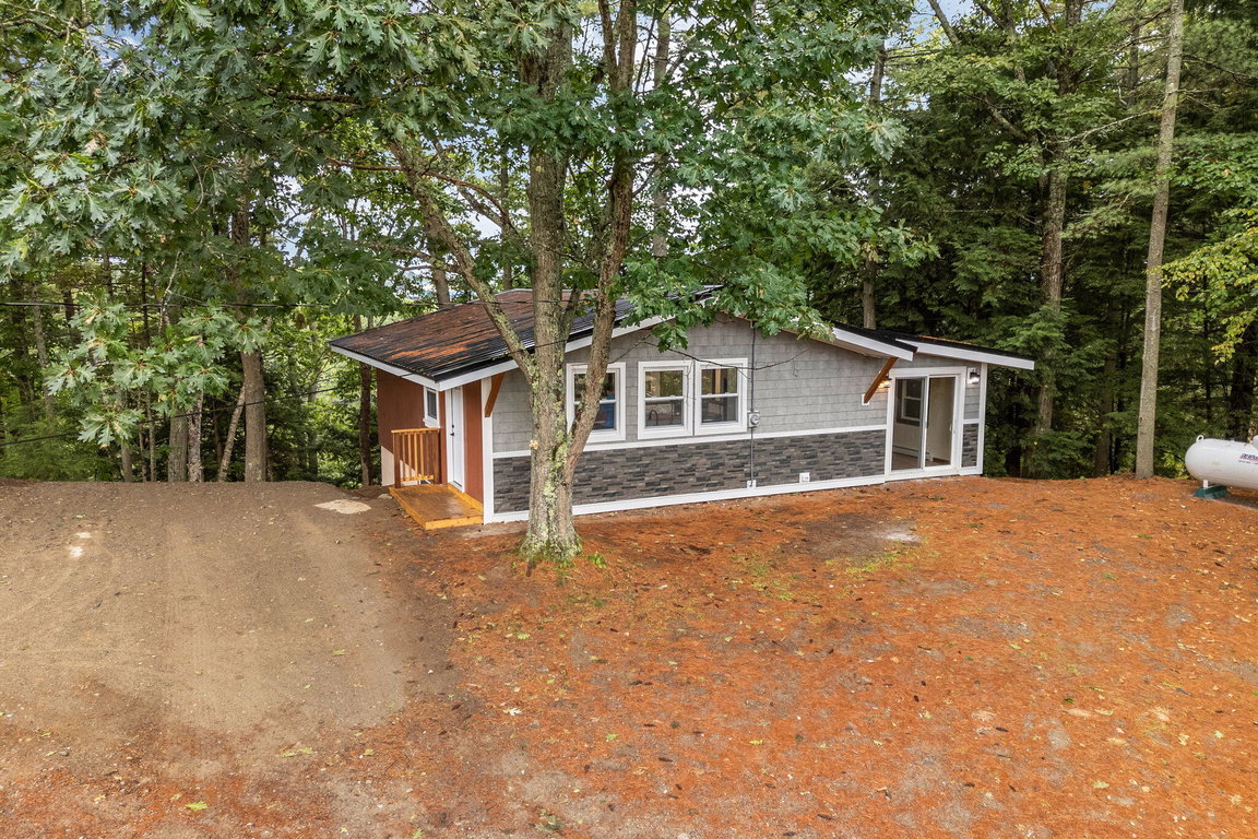 12 Rowell Road Hampden
