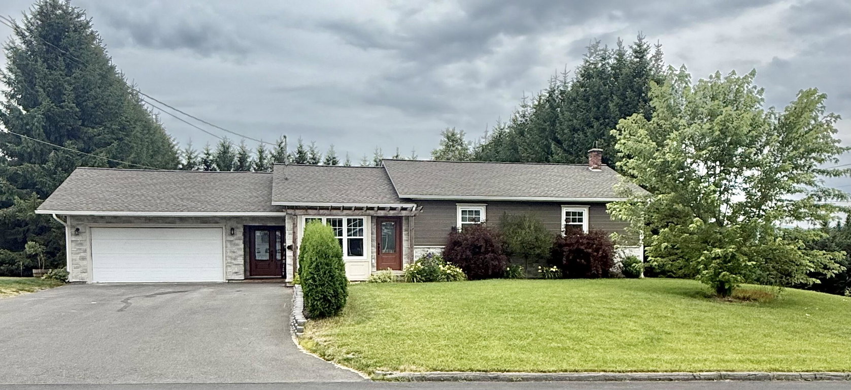 251 19th Avenue Madawaska