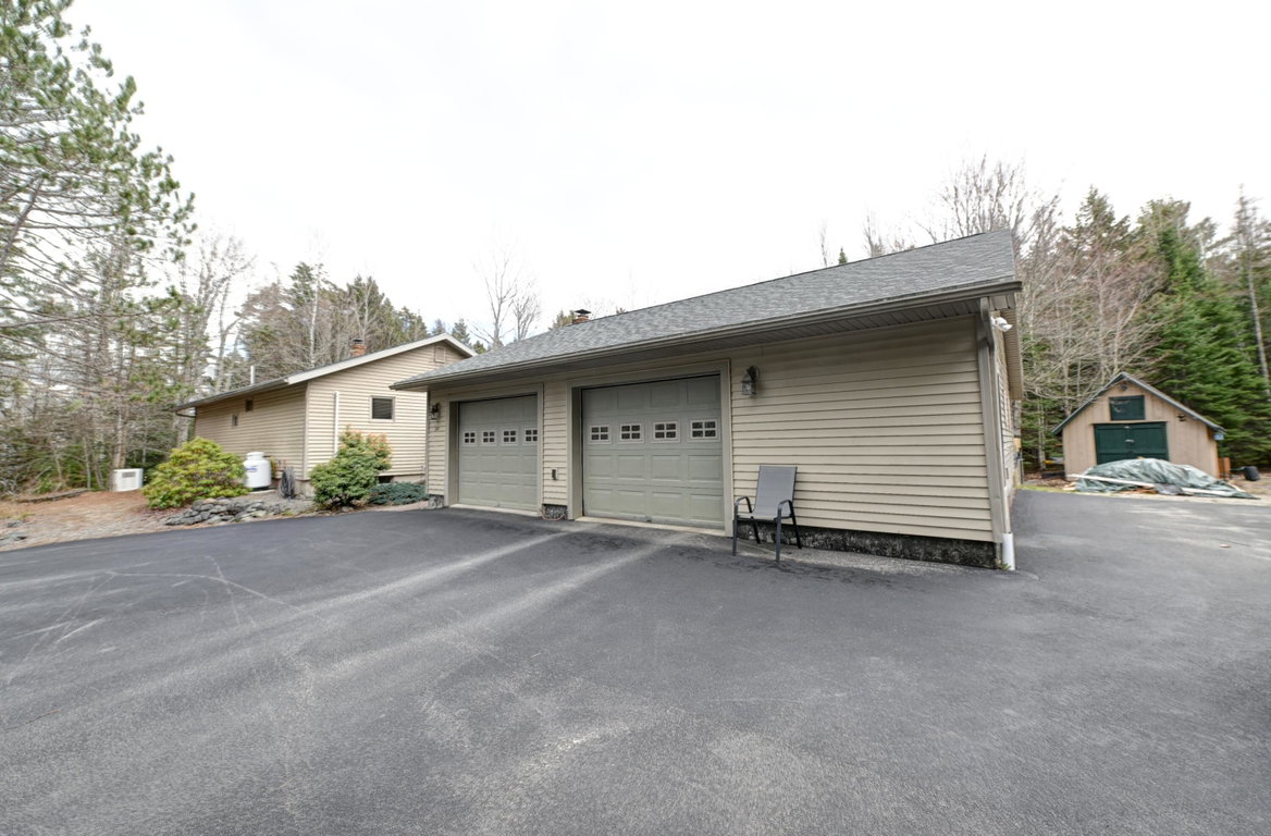 14 Ackley Way East Machias