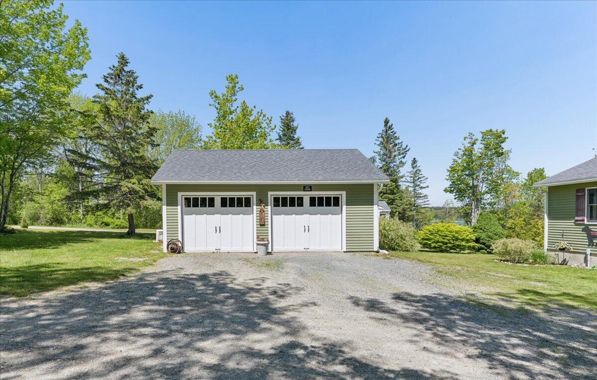 61-58 Blackberry Ln. (16 of 77)