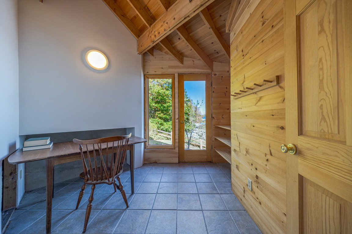 24-32 Lichen Lane-DTP