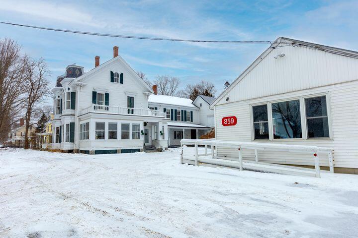 859 Main Street Dover-Foxcroft