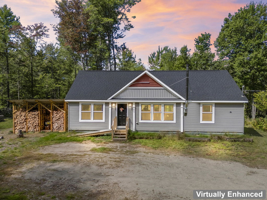 445 Big Bunker Hill Road Maxfield